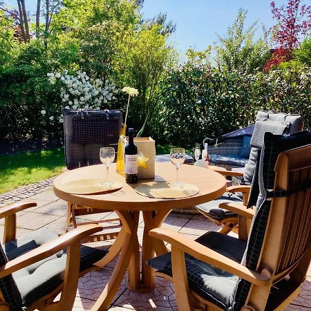 Haus Rose Apartment Ribnitz-Damgarten Ngoại thất bức ảnh